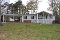 72 Sunshine Point photo 4