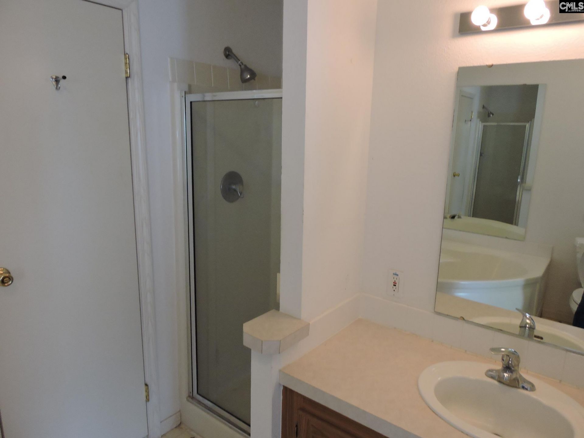 72 Sunshine Point Photo 20