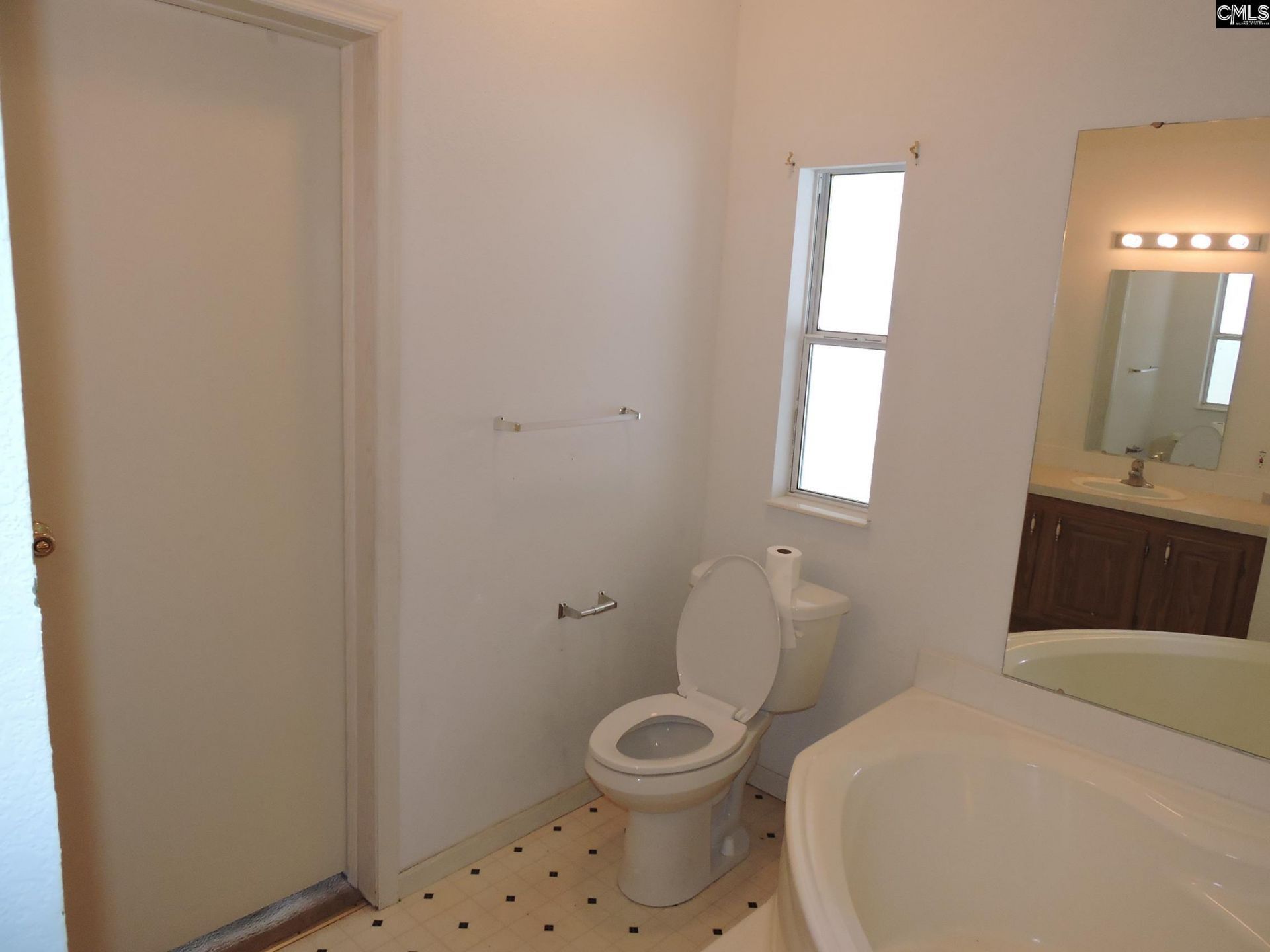 72 Sunshine Point Photo 21