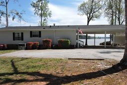 72 Sunshine Point photo 4