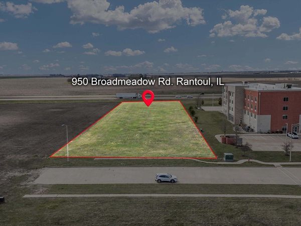 950 Broadmeadow Road, Rantoul, IL 61866