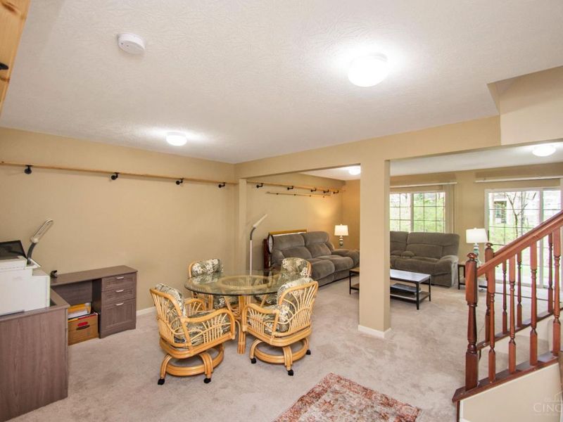 5927 Castlewood Crossing, Miami Twp, OH 45150 Photo 27