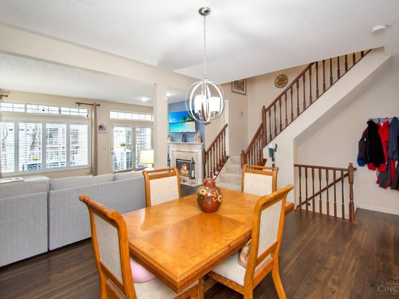 5927 Castlewood Crossing, Miami Twp, OH 45150 Photo 7