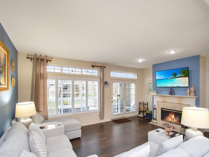 5927 Castlewood Crossing, Miami Twp, OH 45150 Photo 8