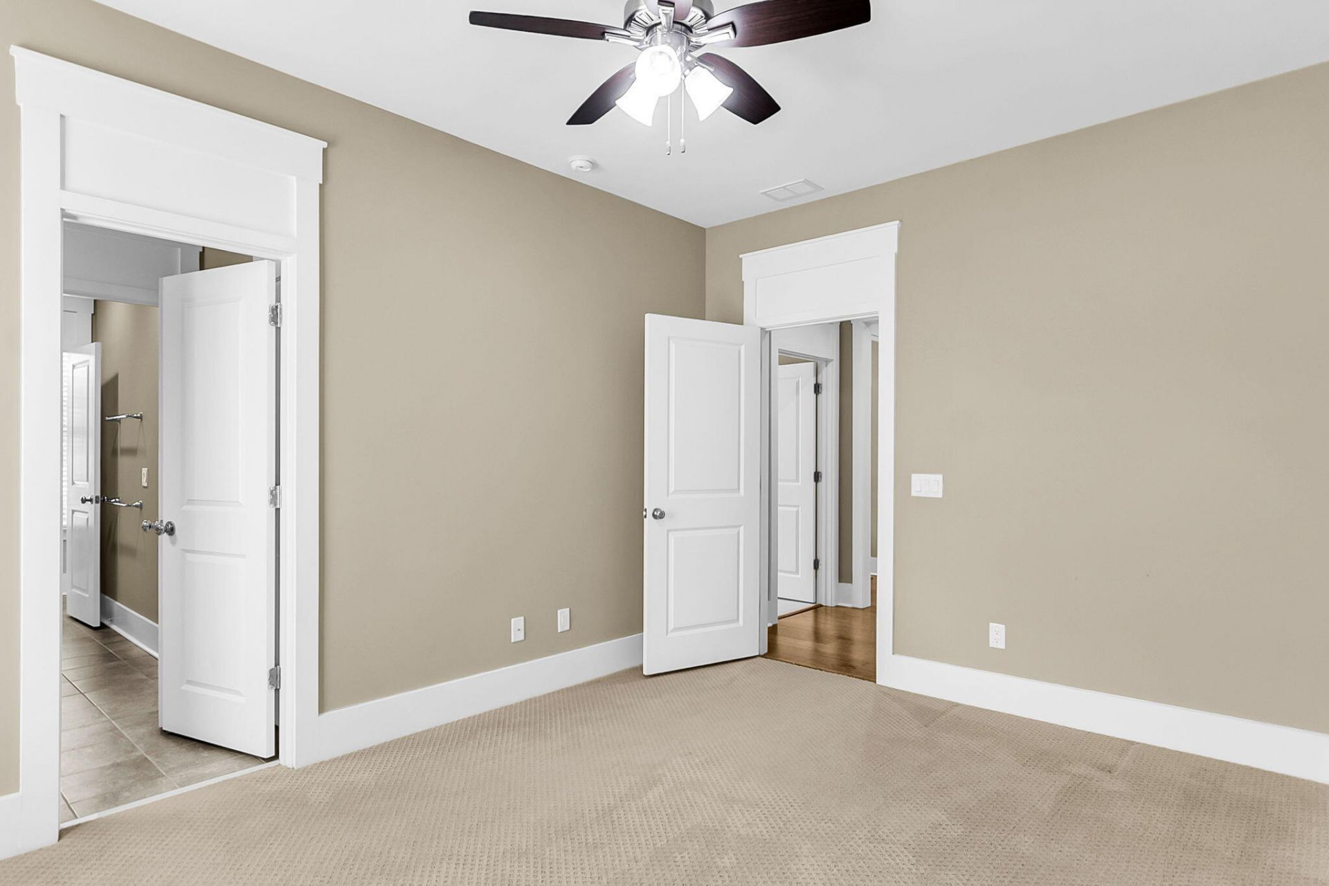 6016 Wild Azalea Road Photo 13