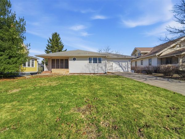 1219 K Avenue, Nevada, IA 50201