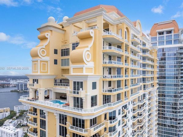 17875 Collins Ave , Unit PH4506, Sunny Isles Beach, FL 33160