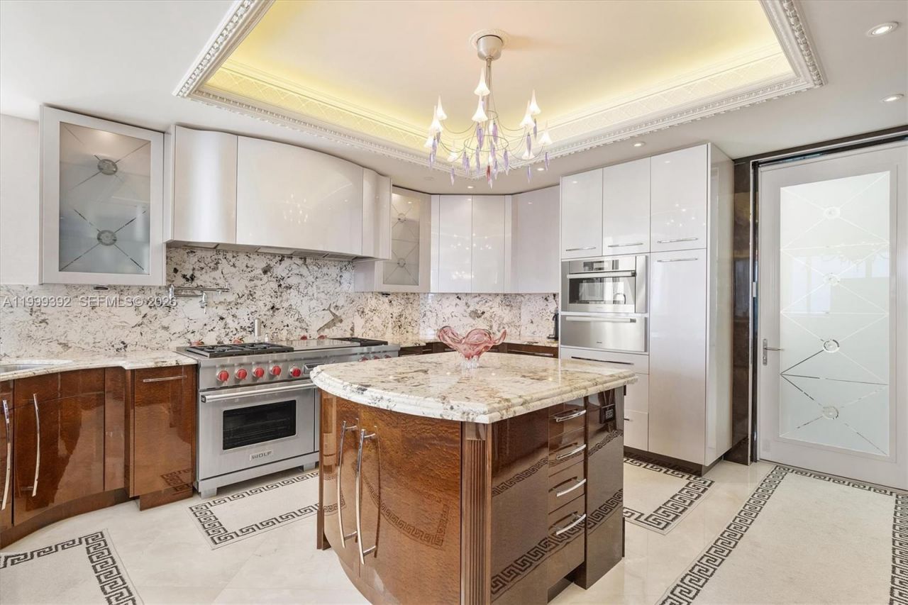 17875 Collins Ave , Unit PH4506, Sunny Isles Beach, FL 33160 Photo