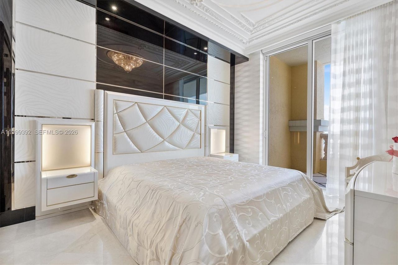 17875 Collins Ave , Unit PH4506, Sunny Isles Beach, FL 33160 Photo