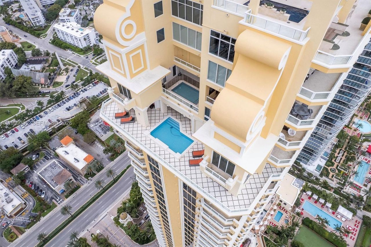 17875 Collins Ave , Unit PH4506, Sunny Isles Beach, FL 33160 Photo