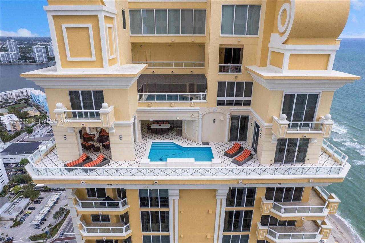 17875 Collins Ave , Unit PH4506, Sunny Isles Beach, FL 33160 Photo