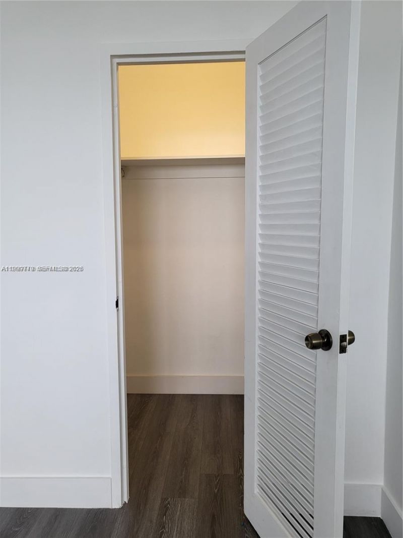 1865 79th St Cswy, Unit 8E, North Bay Village, FL 33141 Photo