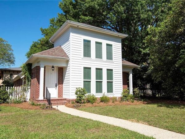 100 Kensington Court, Fairhope, AL 36532