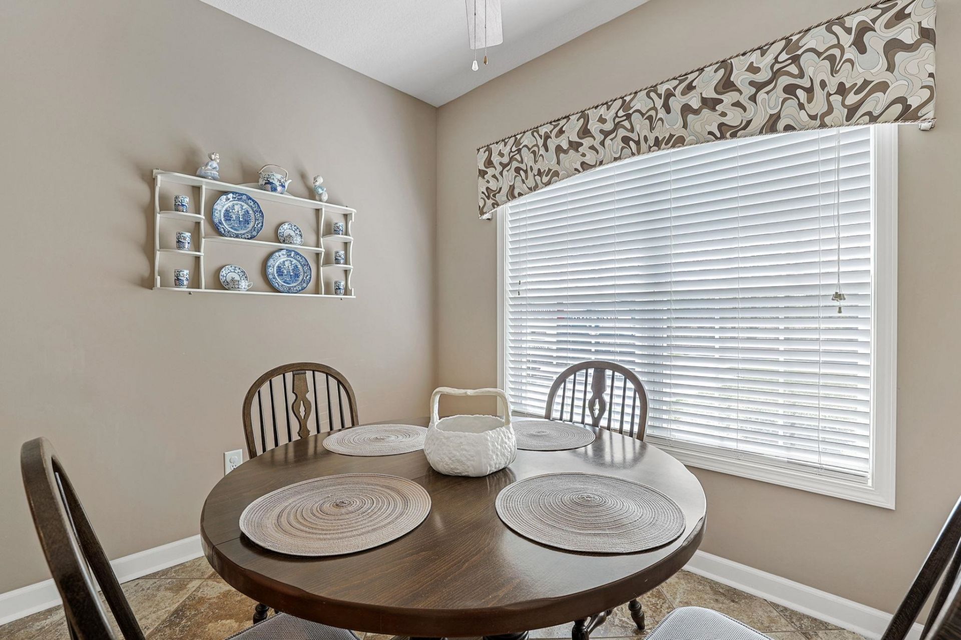 754 Foxtail Dr. Photo 13