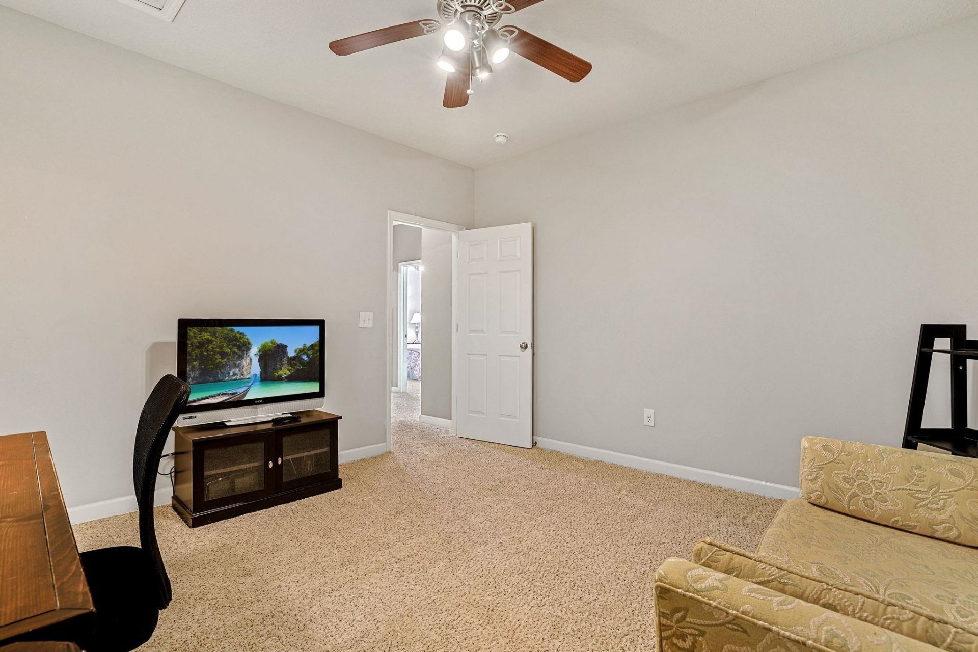 754 Foxtail Dr. Photo 31