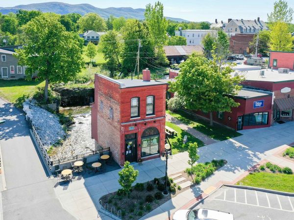 31 Center Street, Brandon, VT 05733