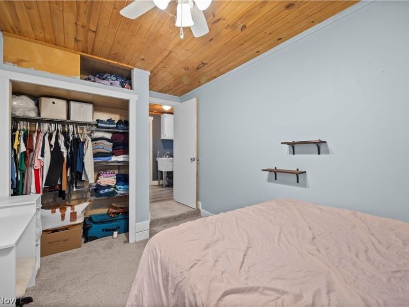 4556 Hawthorne Avenue, Sheffield Lake, OH 44054 Photo 16