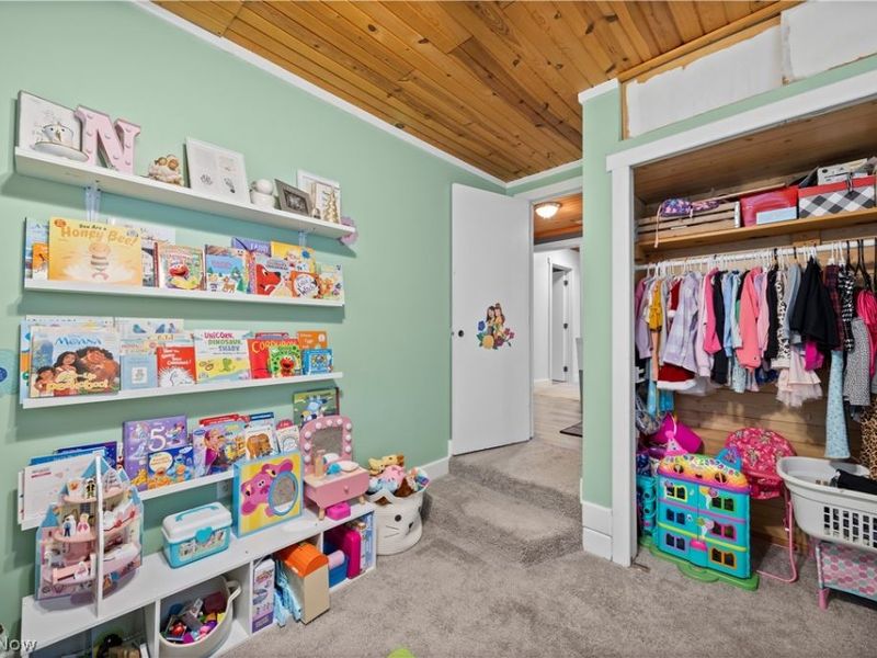 4556 Hawthorne Avenue, Sheffield Lake, OH 44054 Photo 19