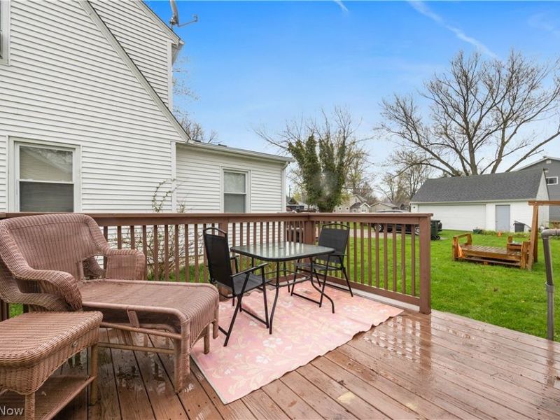 4556 Hawthorne Avenue, Sheffield Lake, OH 44054 Photo 22