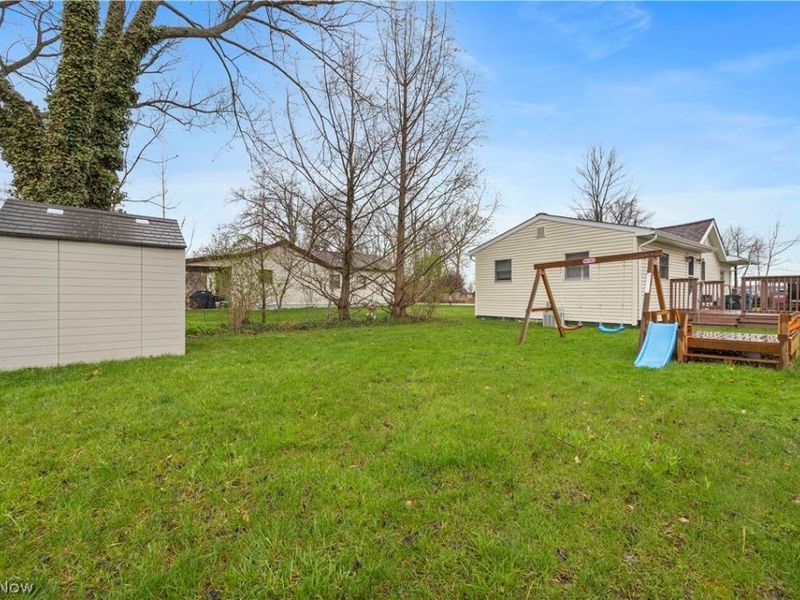 4556 Hawthorne Avenue, Sheffield Lake, OH 44054 Photo 26