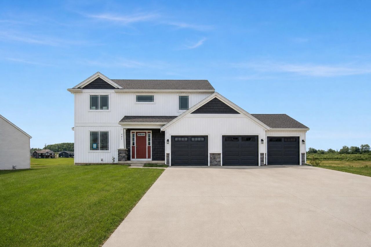 4283 Butternut Drive, Wayland, MI 49348 Main Photo