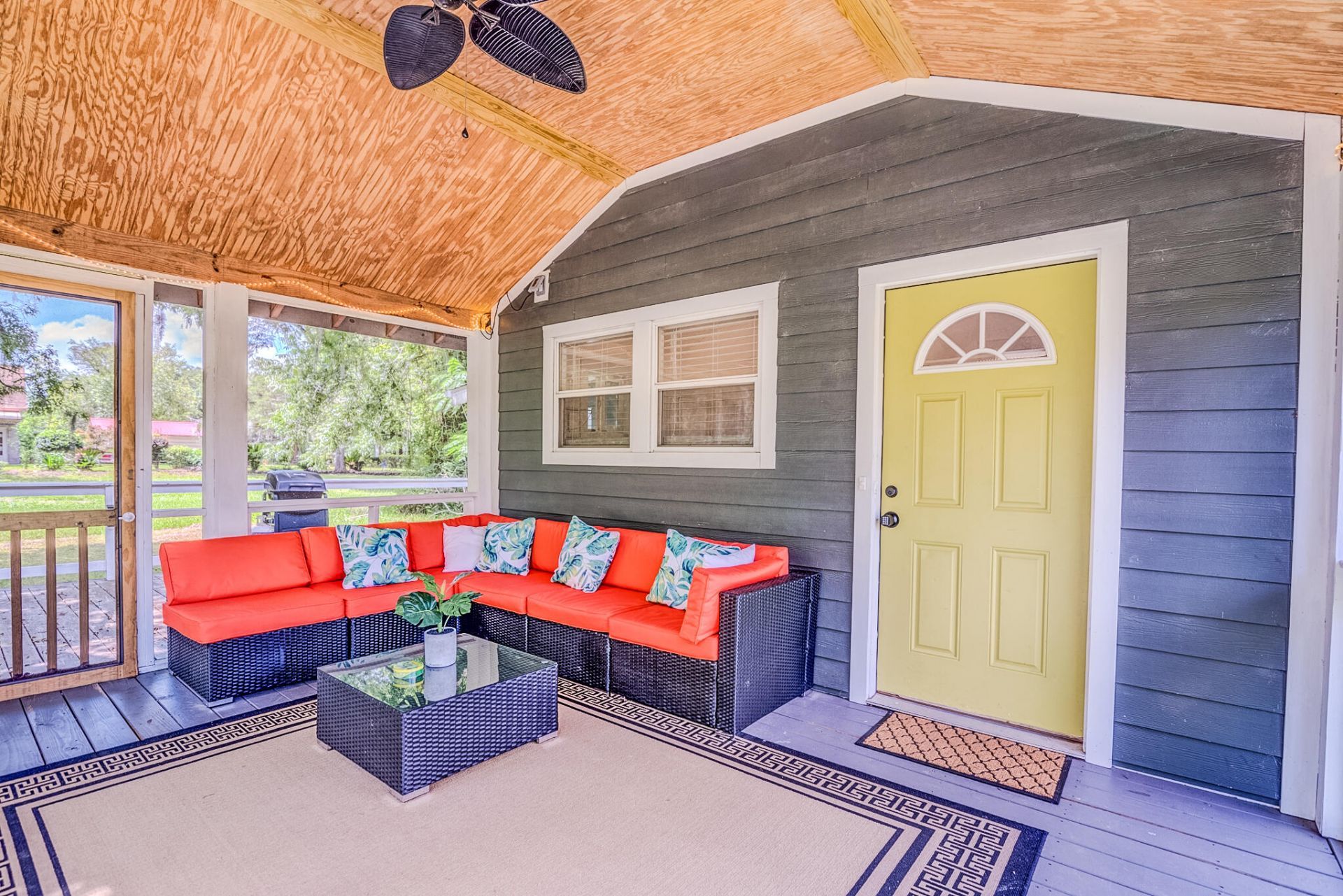 728 Riverland Drive Photo 7