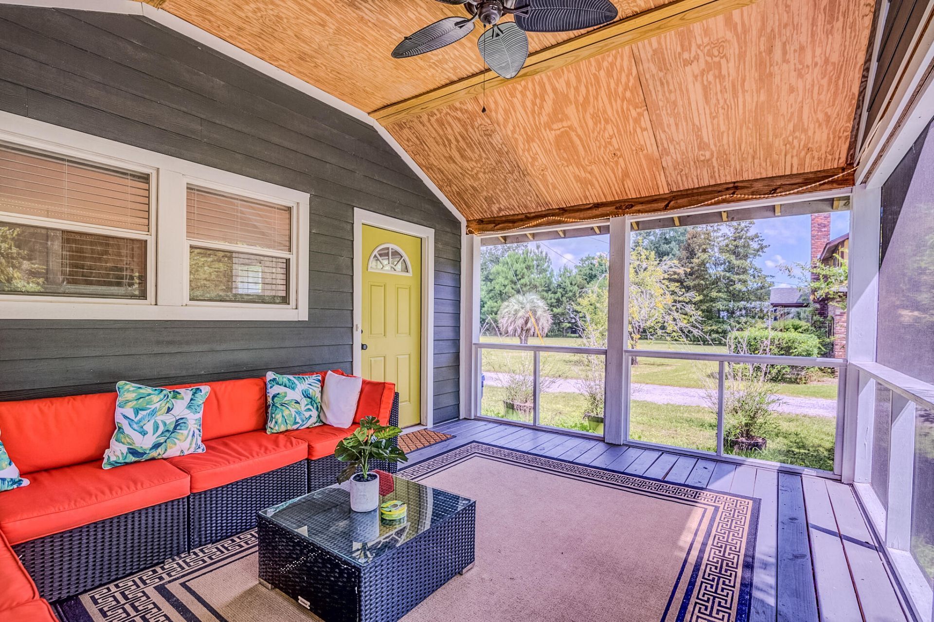 728 Riverland Drive Photo 8