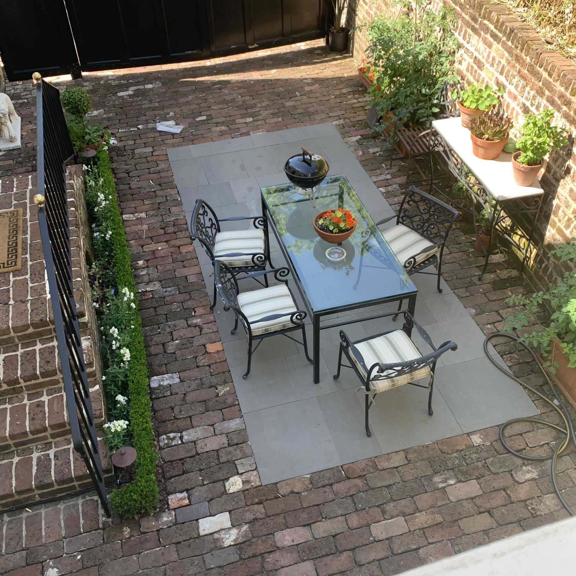 8 Ford Court Photo 6