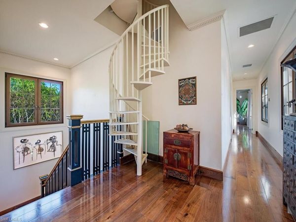 3200 Green Dolphin LN, NAPLES, FL 34102
