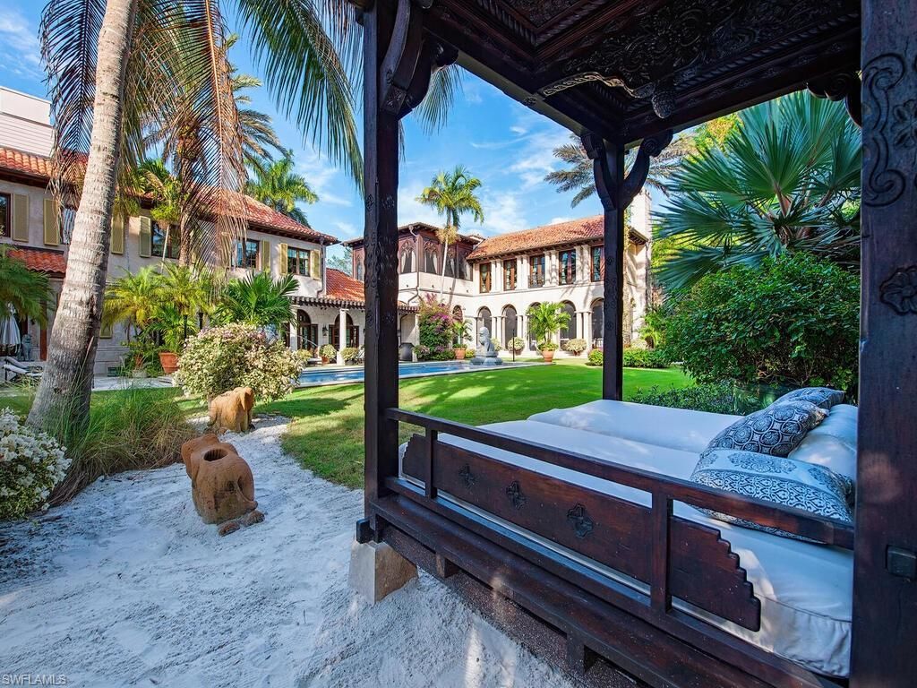 3200 Green Dolphin Ln, Naples, FL 34102 Photo