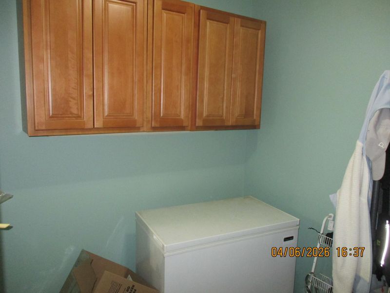 6330 Rangeview Drive, Dayton, OH 45415 Photo 14