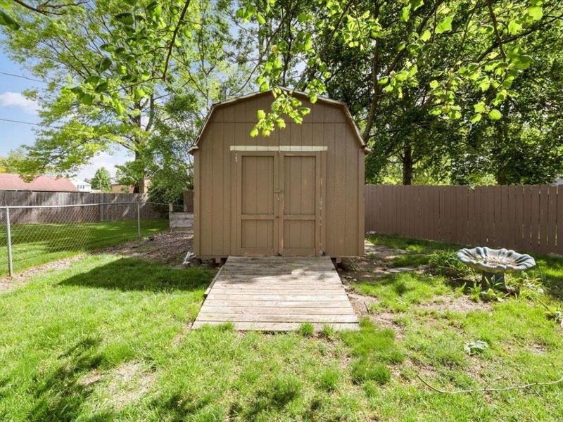 6330 Rangeview Drive, Dayton, OH 45415 Photo 52
