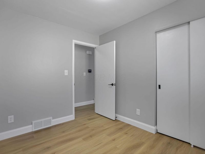 572 Westphal Avenue, Columbus, OH 43213 Photo 12