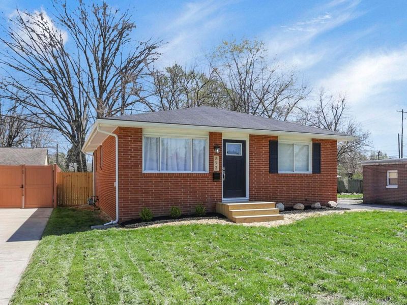 572 Westphal Avenue, Columbus, OH 43213 Photo 2