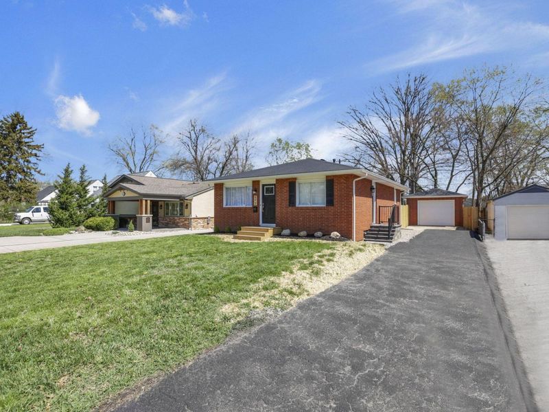 572 Westphal Avenue, Columbus, OH 43213 Photo 3