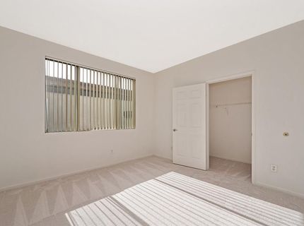 701 Gibson Dr #2018, Unit 2018, Roseville, CA 95678 Photo