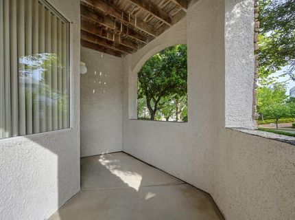 701 Gibson Dr #2018, Unit 2018, Roseville, CA 95678 Photo
