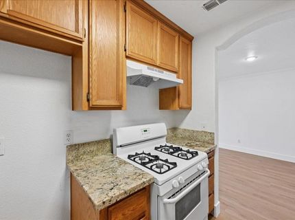 4744 Greenholme Dr #4, Unit 4, Sacramento, CA 95842 Photo