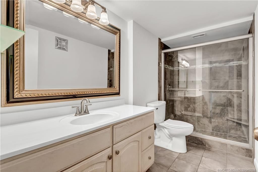 1800 SE St. Lucie Boulevard, Unit 5-207, Stuart, FL 34996 Photo