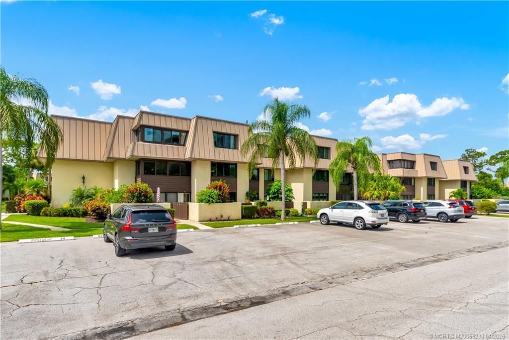 1800 SE St. Lucie Boulevard, Unit 5-207, Stuart, FL 34996 Photo
