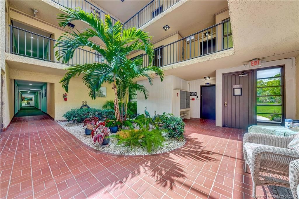 1800 SE St. Lucie Boulevard, Unit 5-207, Stuart, FL 34996 Photo