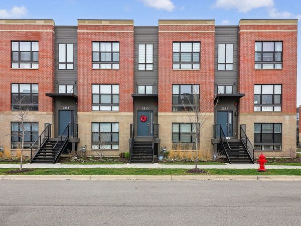 2213 Venture Drive , Schaumburg, IL 60173