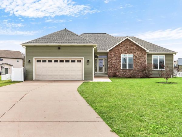 161 Sundew COURT, Elkhorn, WI 53121