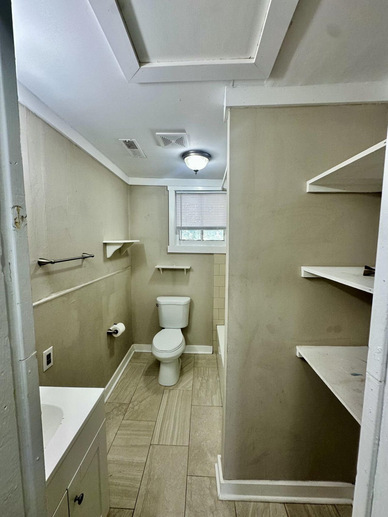 1837 Doscher Avenue Photo 11