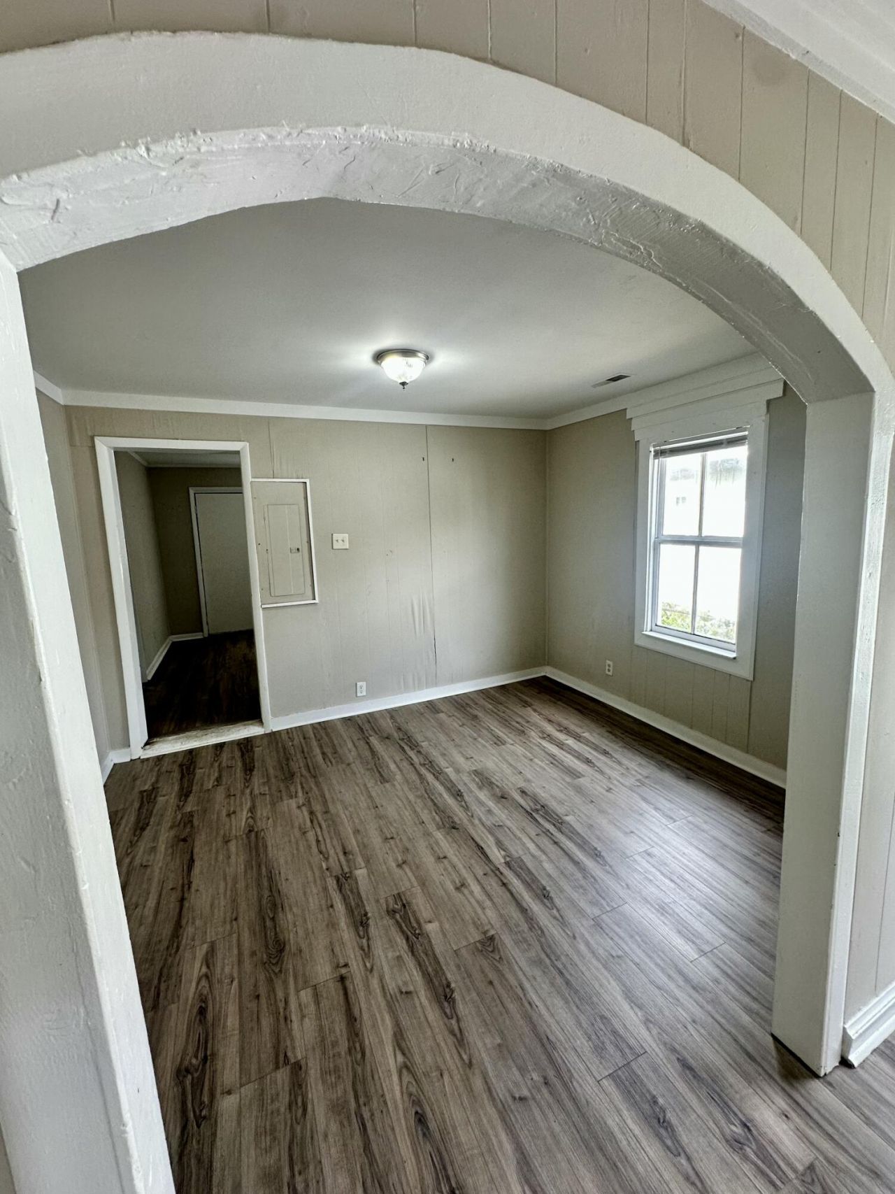 1837 Doscher Avenue Photo 5