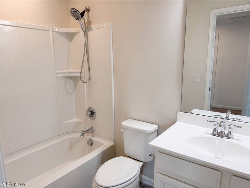 9200 Nash Lane, North Ridgeville, OH 44039 Photo 6