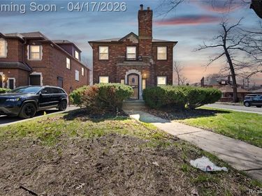 8549 Marygrove Drive, Detroit, MI 48221