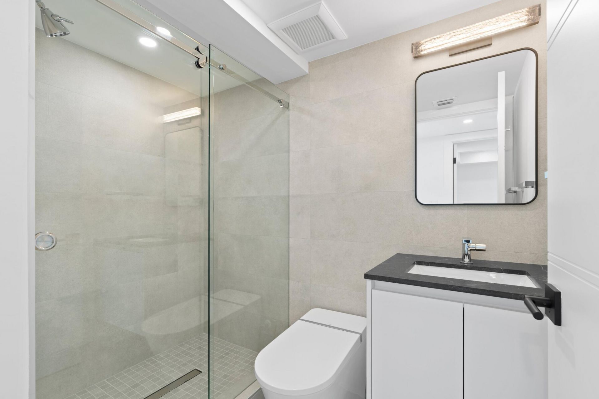 1106 Bel Air Drive, Unit C, Highland Beach, FL 33487 Photo