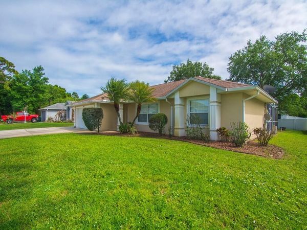 962 Montrose Avenue, Sebastian, FL 32958