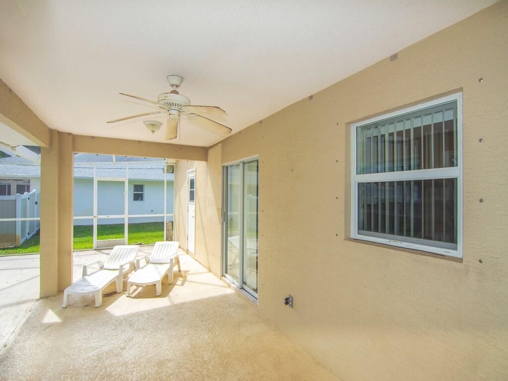 962 Montrose Avenue, Sebastian, FL 32958 Photo